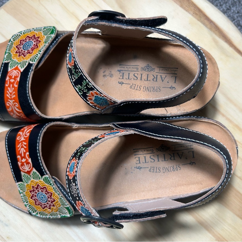 Women's Embroidered Black Multi-Color Wedge Sandals - Picture 10 of 12